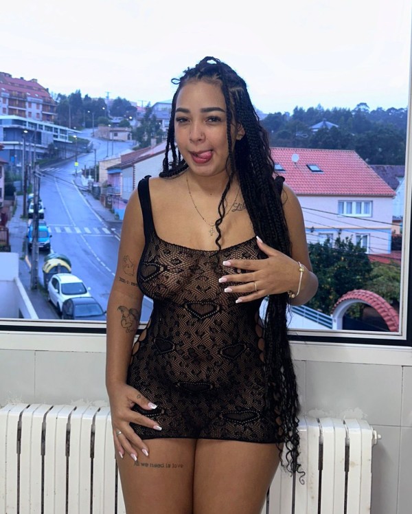 SHANTAL ARDIENTE MUY ZORRITA