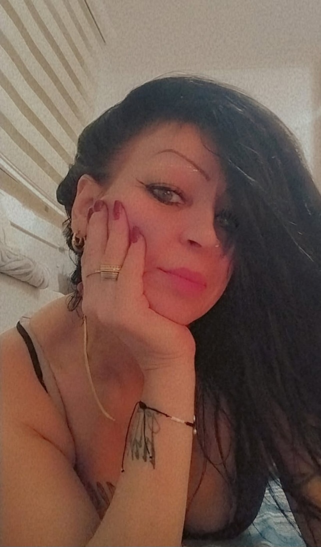 NOVEDAD ESPAÑOLA MUY CACHONDA PARTICULAR 24H FIEST