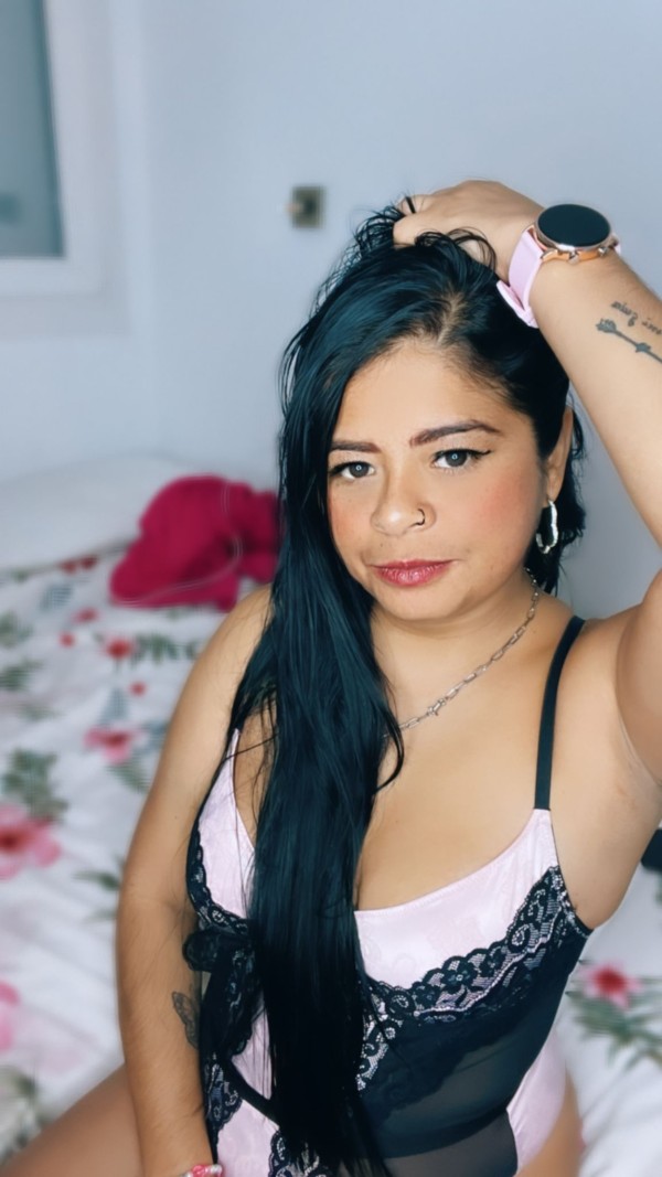 FIESTERA Y MUY IMPLICADA