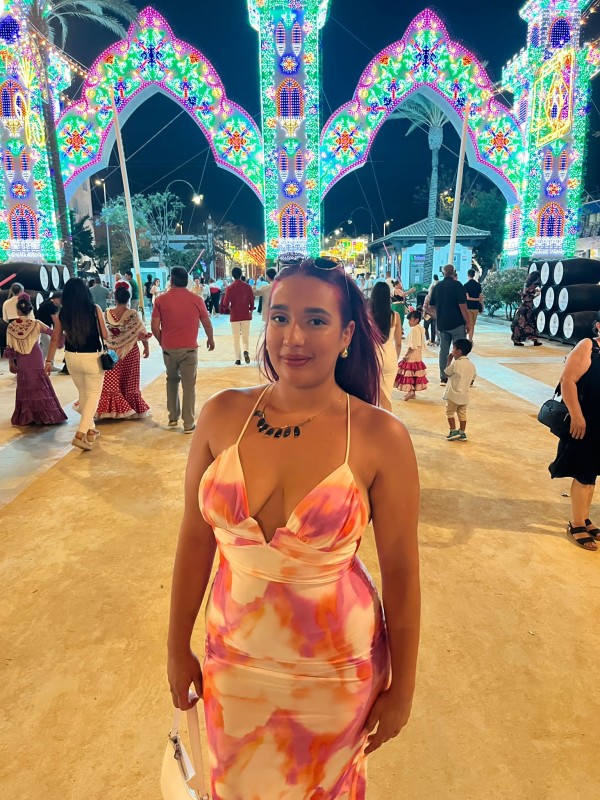 Pelirroja 21años,colombiana dulce traviesa y muy s