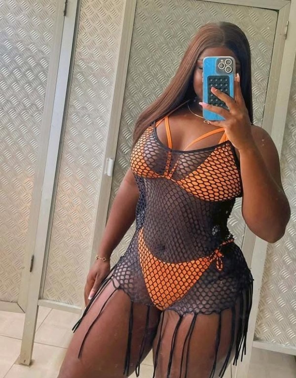 ardiente  y fogosa te encantara mi frances y también me gusta la fiesta