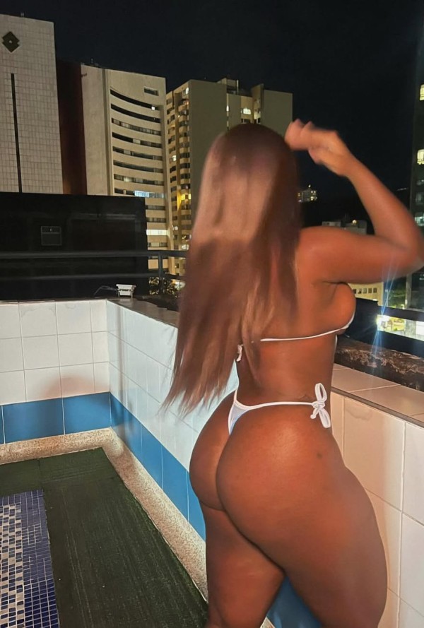 ardiente  y fogosa te encantara mi frances y también me gusta la fiesta