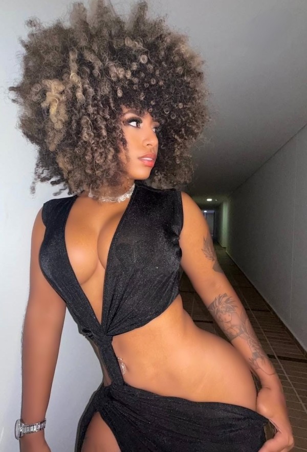 Mulata súper morbosa con ganas de FOLLAR, NOVEDAD!