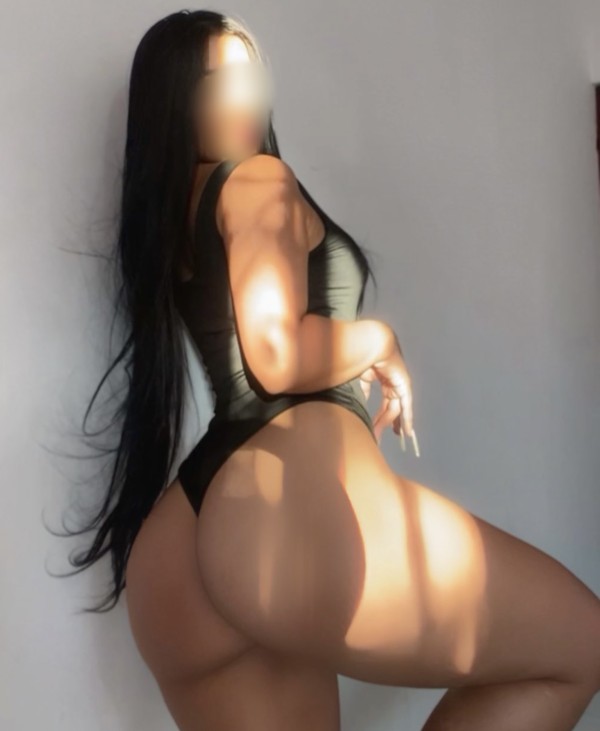 FIESTERA INDEPENDIENTE, NINFOMANA Y MULTIORGASMICA REAL