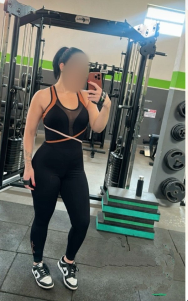 Valentina trató de novio