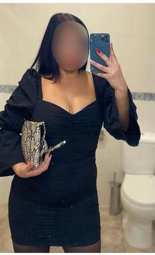 LUCÍA 25 años, FOGOSA Y MUY JUGETONA.. PIERDE EL CONTROL CONMIGO…