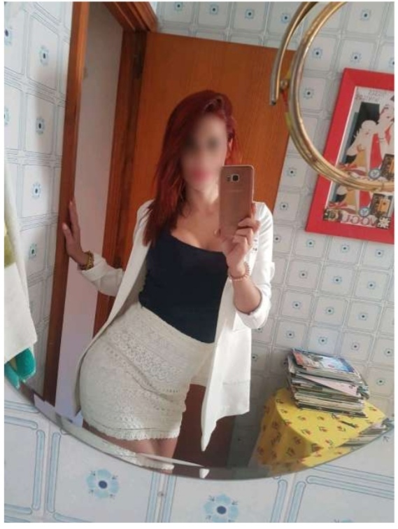Trato amateur chica  muy cercana de paso por Andorra