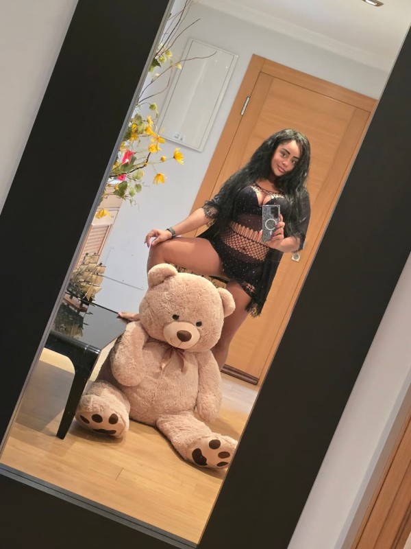 Latina 742085598 CALIENTE MASAJE PROSTATICO