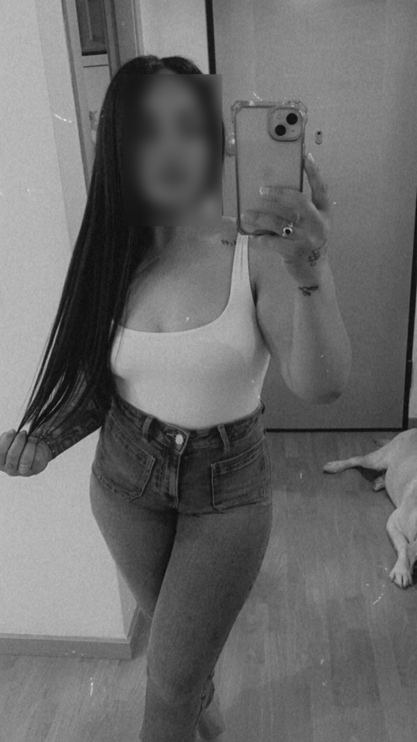 TU CHICA FIESTERA RECIEN LLEGADA A PAIPORTA – SOLO SALIDAS