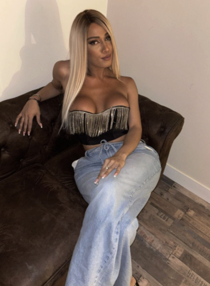 ¡SIEMPRE ERECTA! RICO POLLON GORDO PARA DARTE RICO