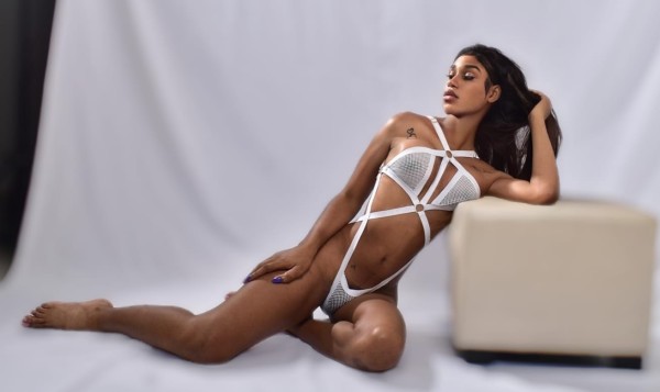 ELEGANTE Y SENSUAL TRANS MUY ATRACTIVA