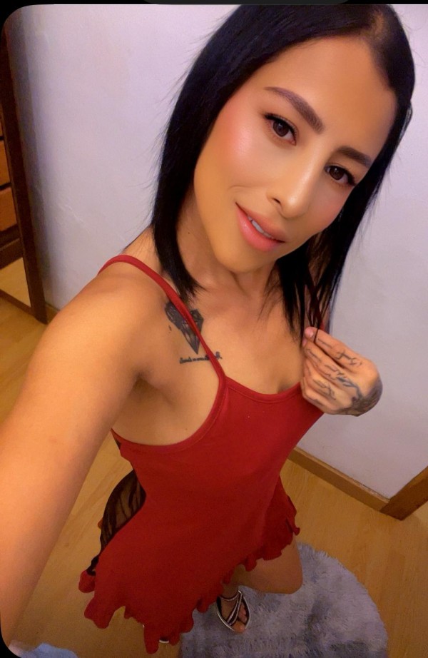 Andrea latina morbosa fiestera Lalinea la concepción