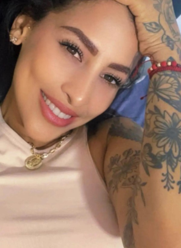 Andrea latina morbosa fiestera Lalinea la concepción