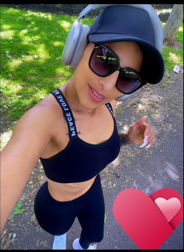 Andrea latina morbosa fiestera Lalinea la concepción