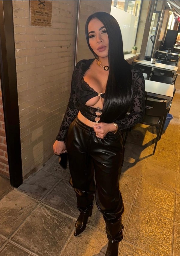 NOVEDAD RICA EXÓTICA LATINA VENEZOLANA FIESTERA!!