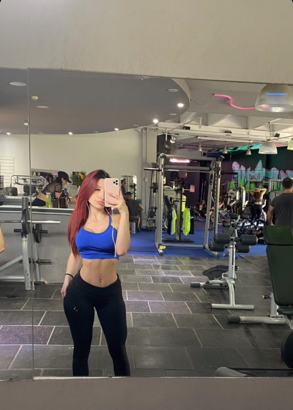 ESPAÑOLA MODELO REAL!! HAGO SALIDAS FIESTAS VIDEOS