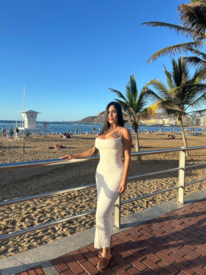 ESCORT LATINA PRECIOSA 24 HORAS DISPONIBLE