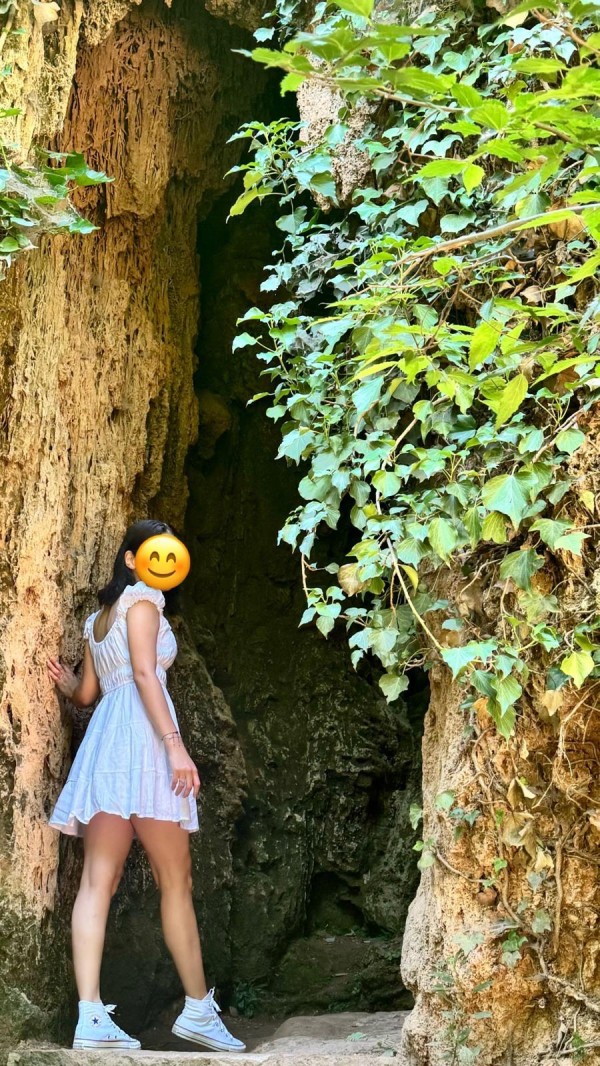 Diana jovencita estudiante  trato exquisito