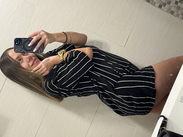 Linda colombiana fiestera