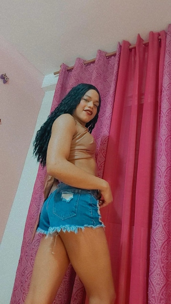 624540551 Brihanna EXQUISITA PARA DARTE TODO AMOR