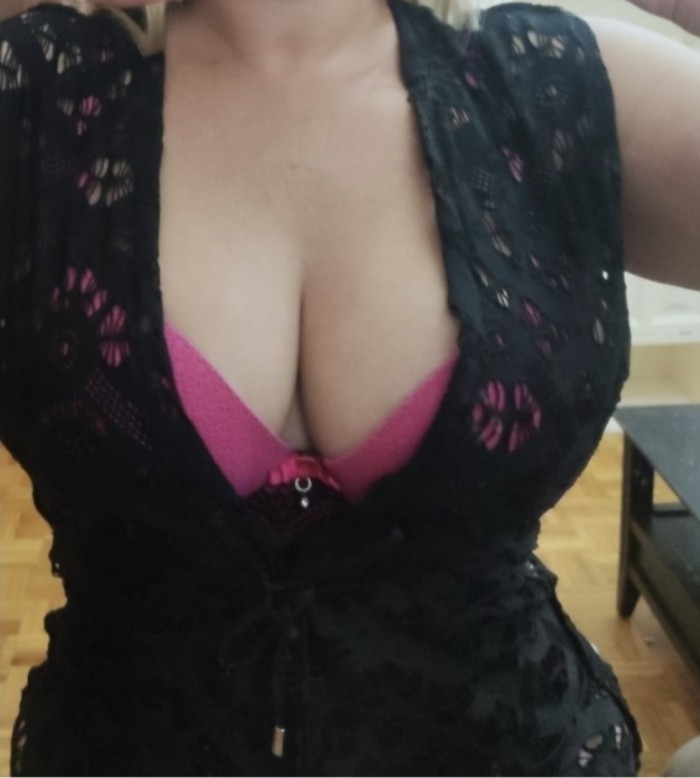 SEXY MADURITA PERVERSA FIESTERA TETONA CACHONDA TE ANIMAS NOVEDAD