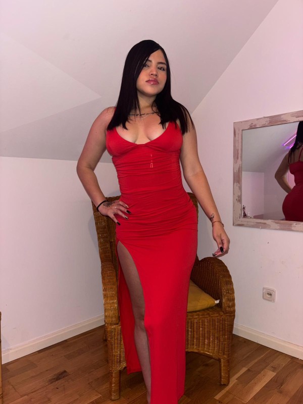 VALERIA, PURA ELEGANCIA Y PLACER