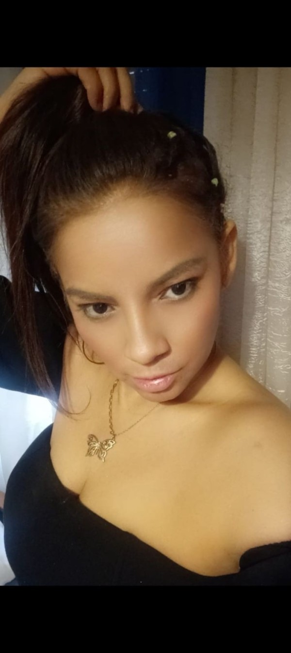 NOVEDAD EXCELENTE FOLLADORA MUY INTENSA EN LA CAMA