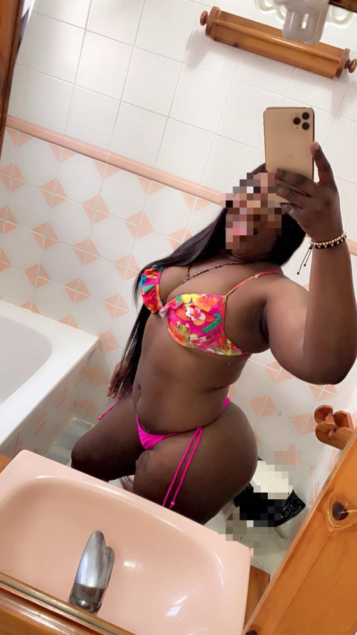 Sexy Mulatita Juguetona Fiestera