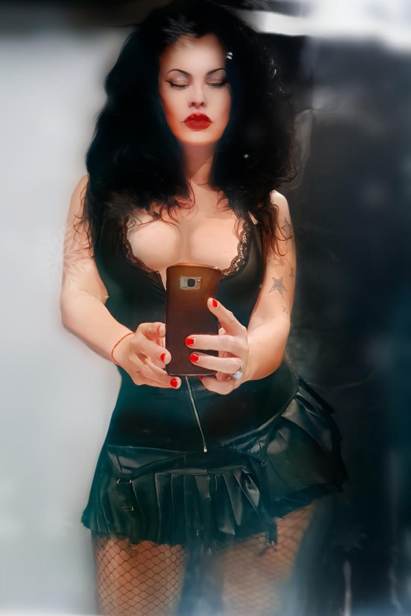 MISTRESS EVA TRANS Experta en PRINCIPIANTES.