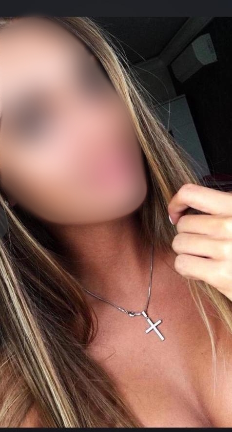 ABRIL CHICA CACHONDA CALIENTE QUE BUSCA SATISFACER