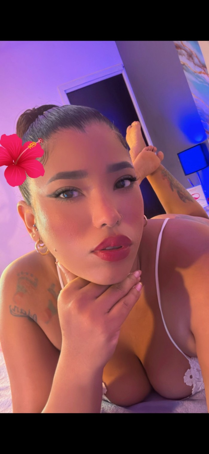 JOVENCITA MULTI ORGáSMICA MUY CALIENTE VEN FOLLAM