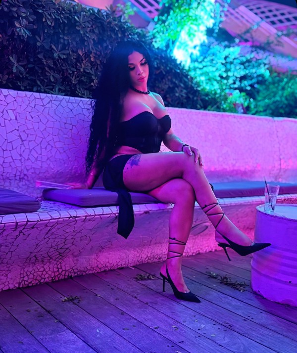 YOANA EXÓTIC