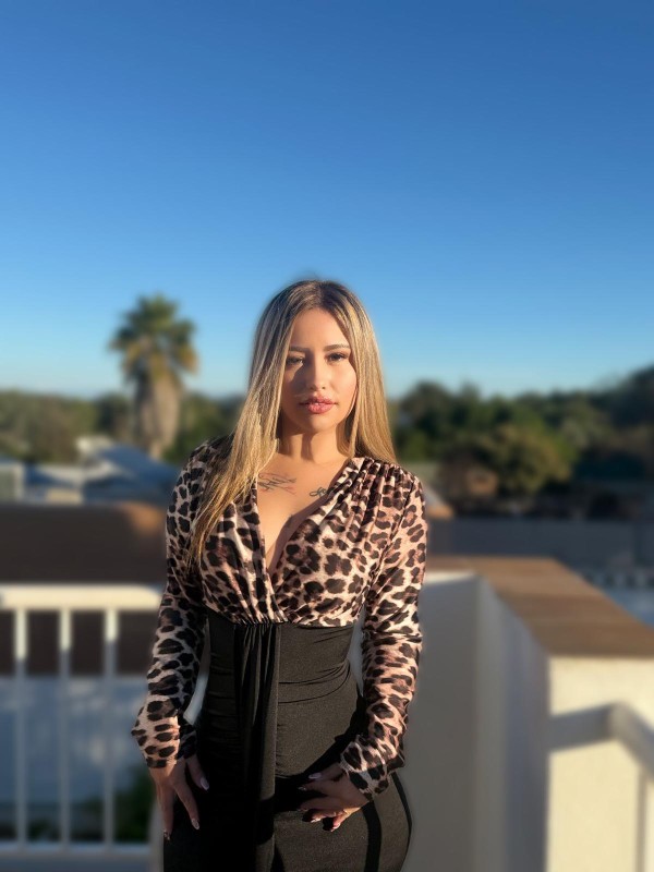 Cristal me gusta complacer