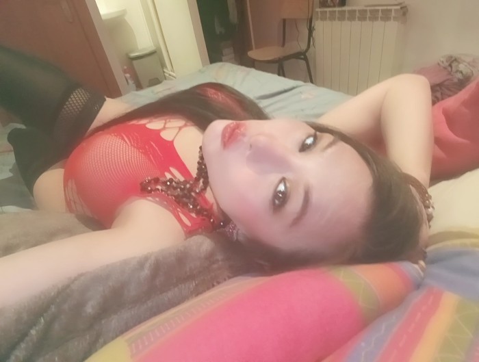 Fiestera, caliente y morbosa. La mejor en