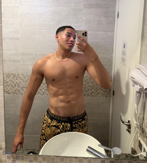 COLOMBIANO ATLÉTICO POLLON