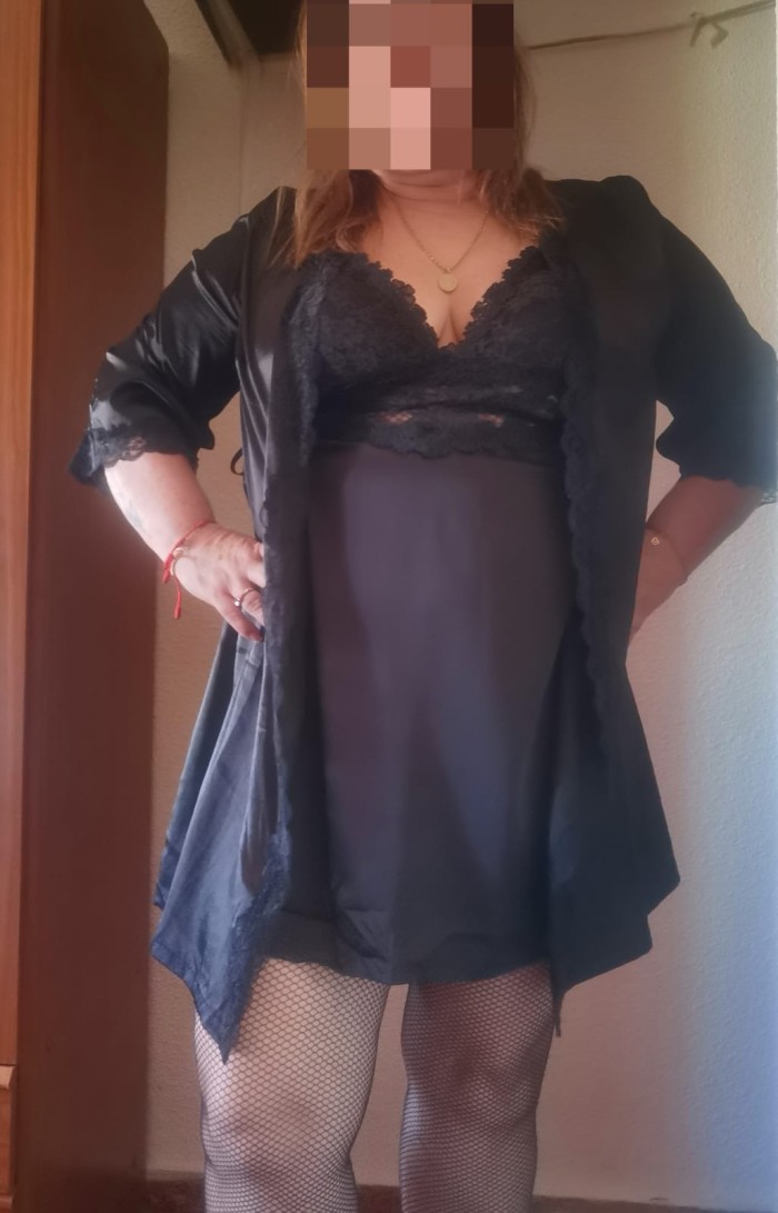 RICA MADURITA DIVORCIADA COÑO CALIENTITO . VISÍTAM