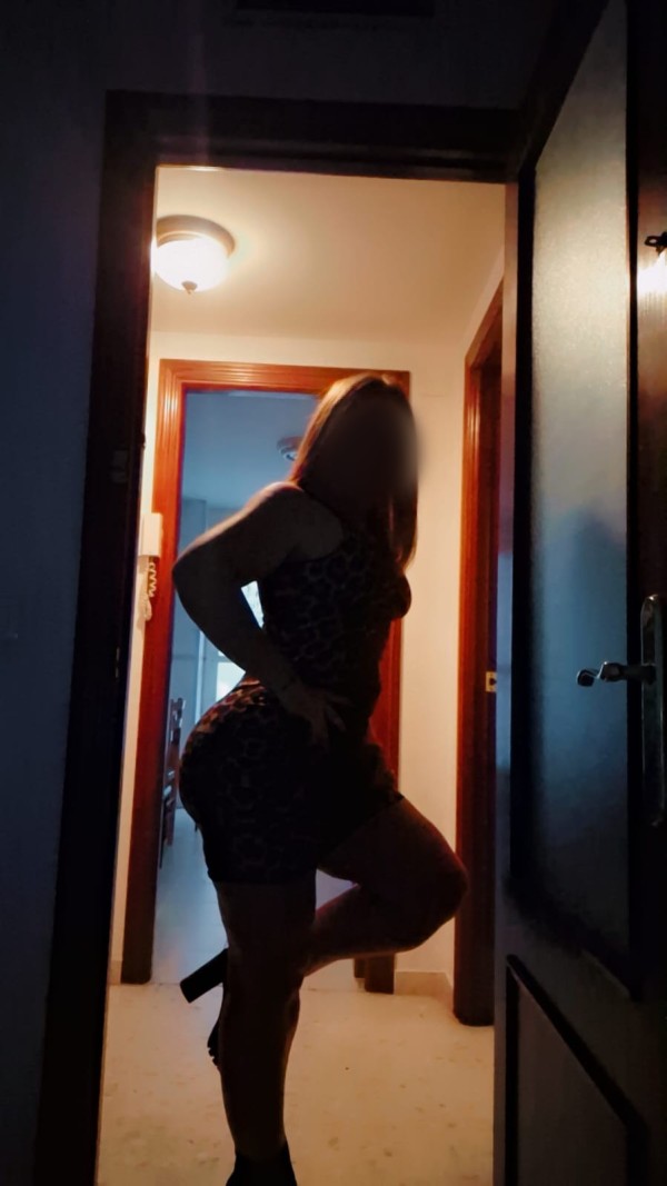 me encanta follar duro durísimo fiestera a tope