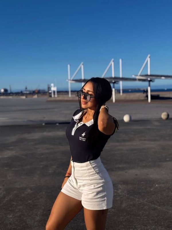 Soy un PIBON SOY LA MAS COMPLETA, VOLVI AMORES