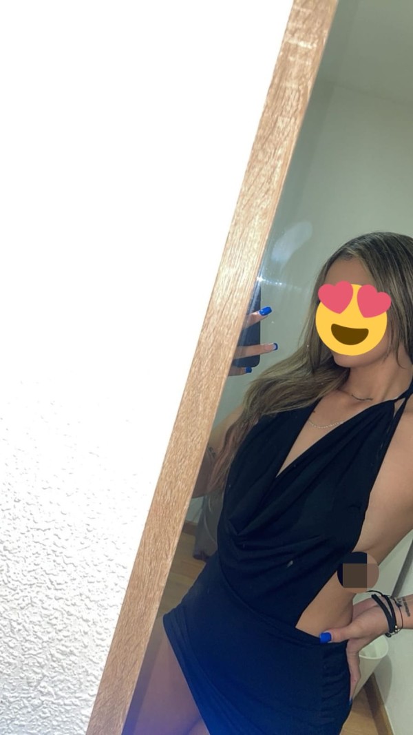 Chica atractiva ven a conocerme experiencia única