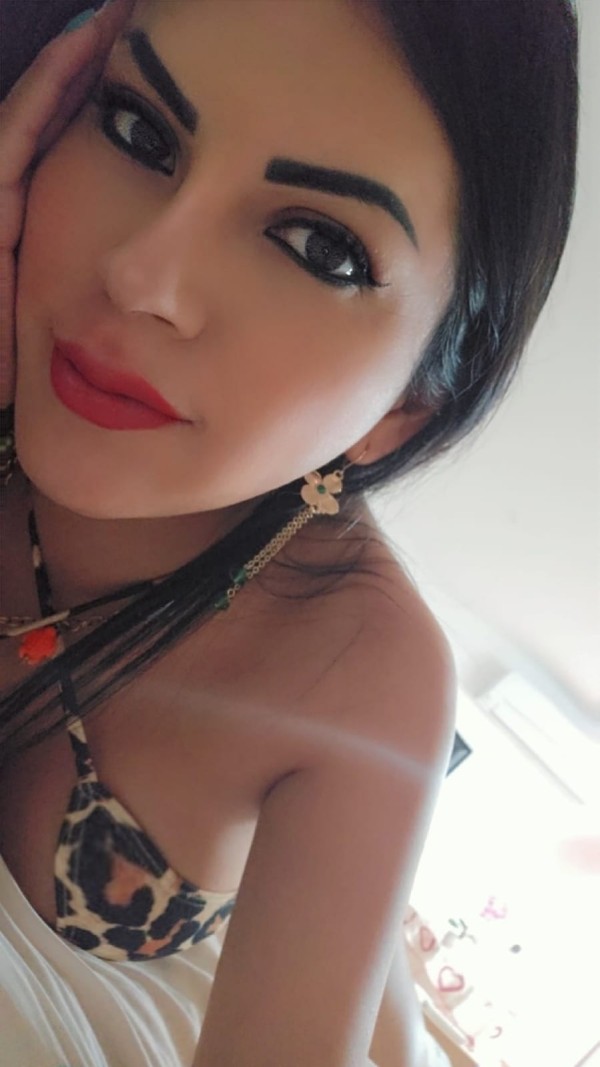 JASMIN TRANS* Hot Activa y Passiva * BESOS CON LENGUA Y MAMADA ENSALIVADA