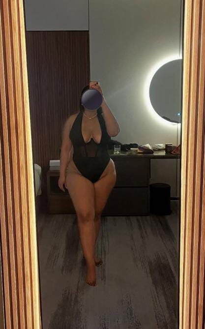 PRECIOSA VENEZOLANA RELLENITA 25 AÑOS NOVEDAD 24H