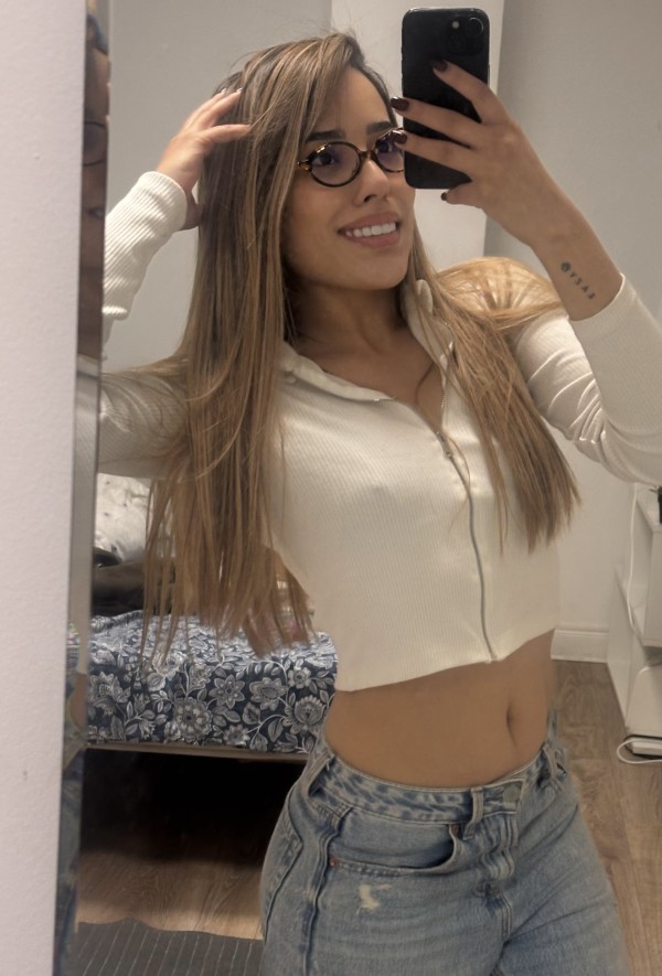 Caroline independiente recién llegada