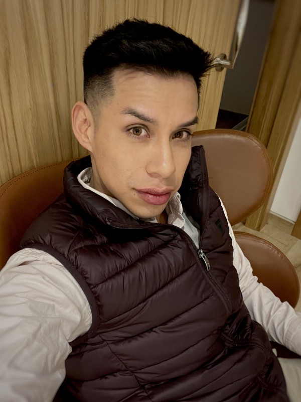 ULTIMOS DIAS EN MALAGA ,RODRIGO,DISCRETO ,EXCLUSIVO ,con PISO PRIVADO .