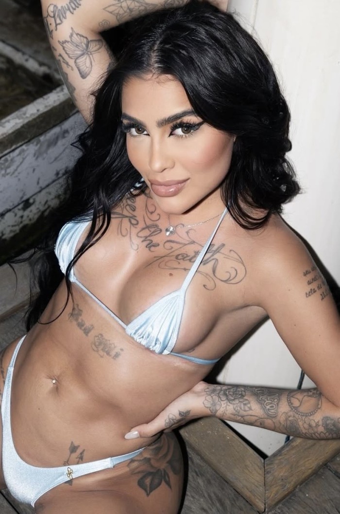 Jovencita tatuada disponible centro Alicante