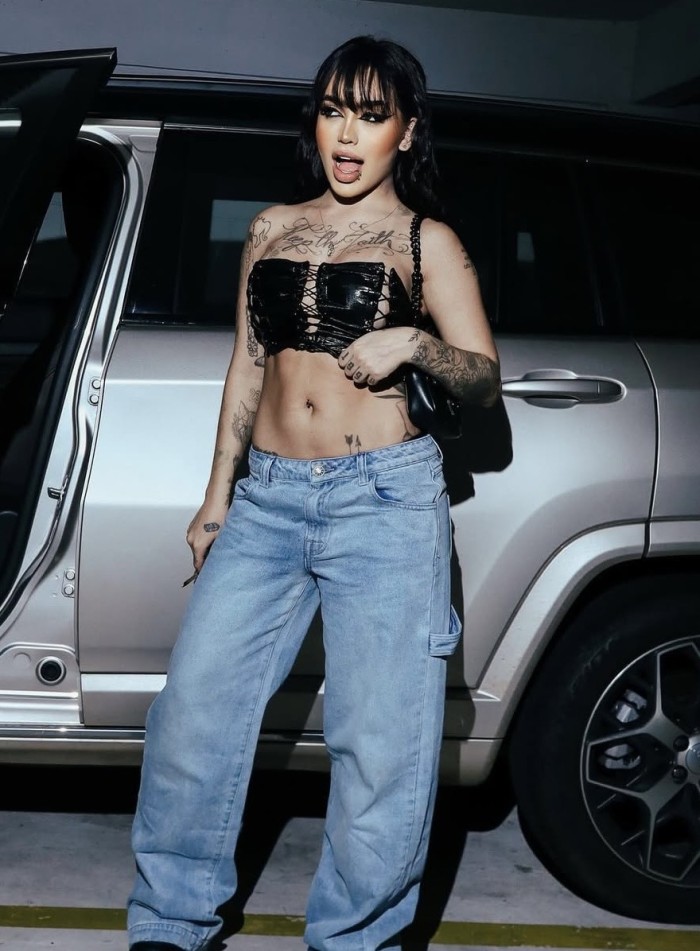 Jovencita tatuada disponible centro Alicante