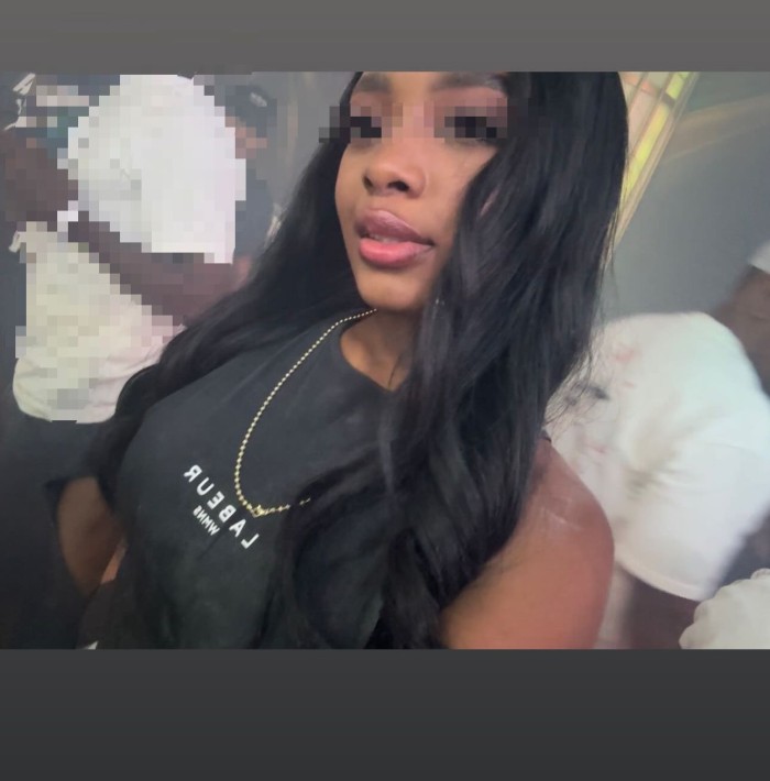 Rosa Hermosa latina