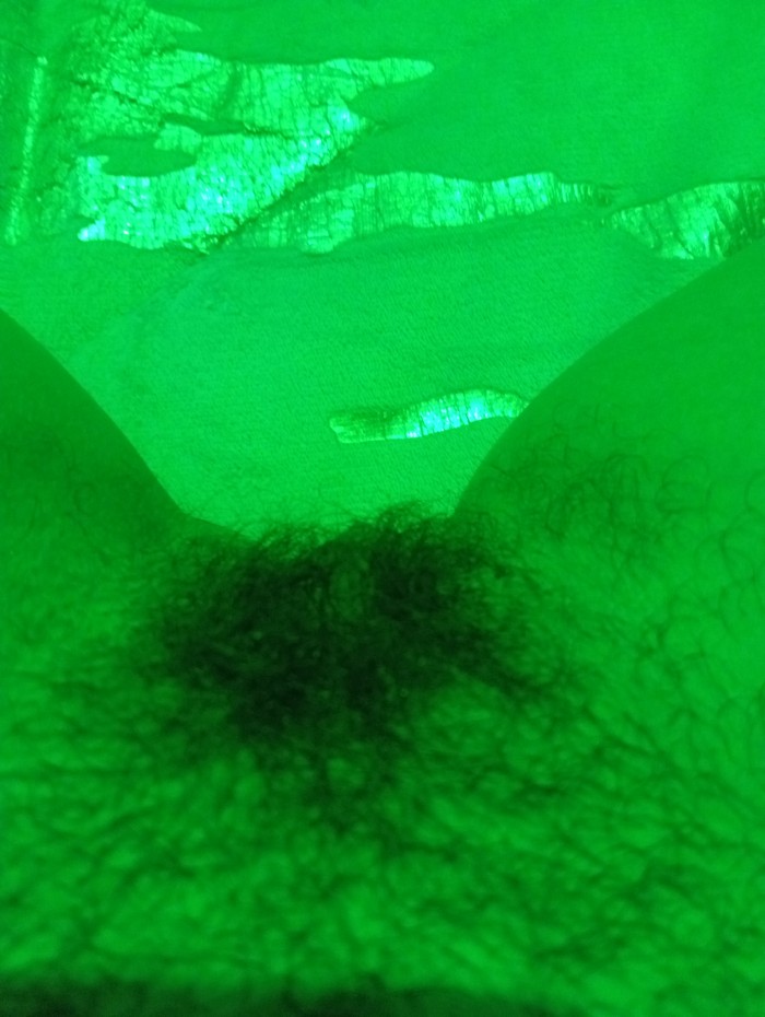 Española 34…morbosa y juguetona