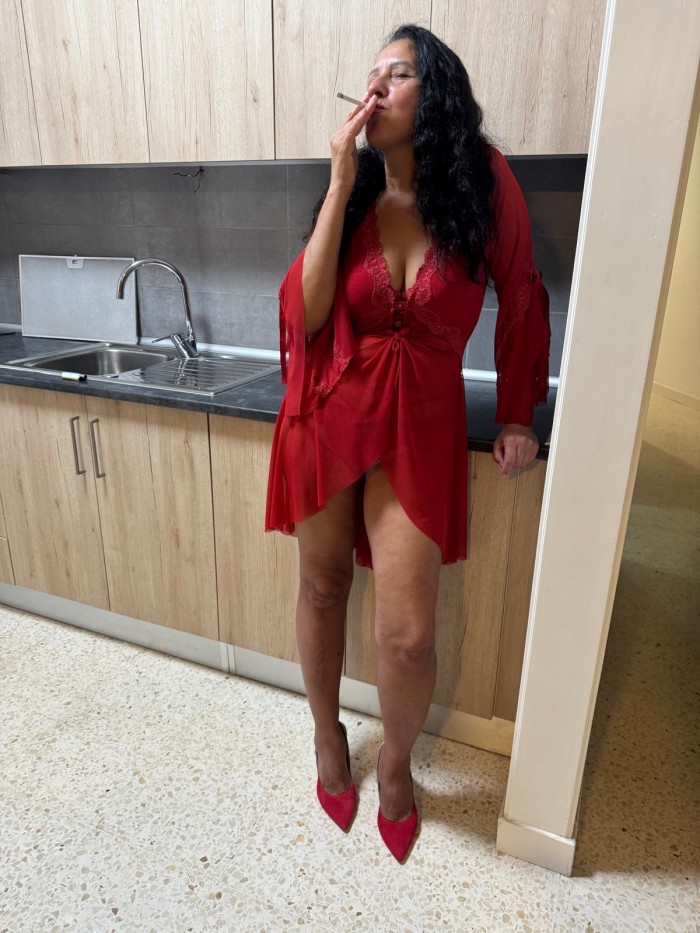 Por primera vez en Tenerife Lara, masajista en Ten