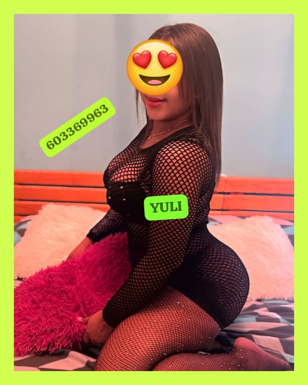 QUIERES VER COMO ME MASTURBO