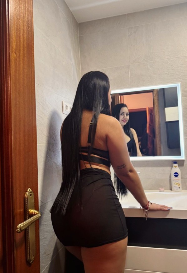 HELENA 25 Años SENSUAL Y APASIONADA…